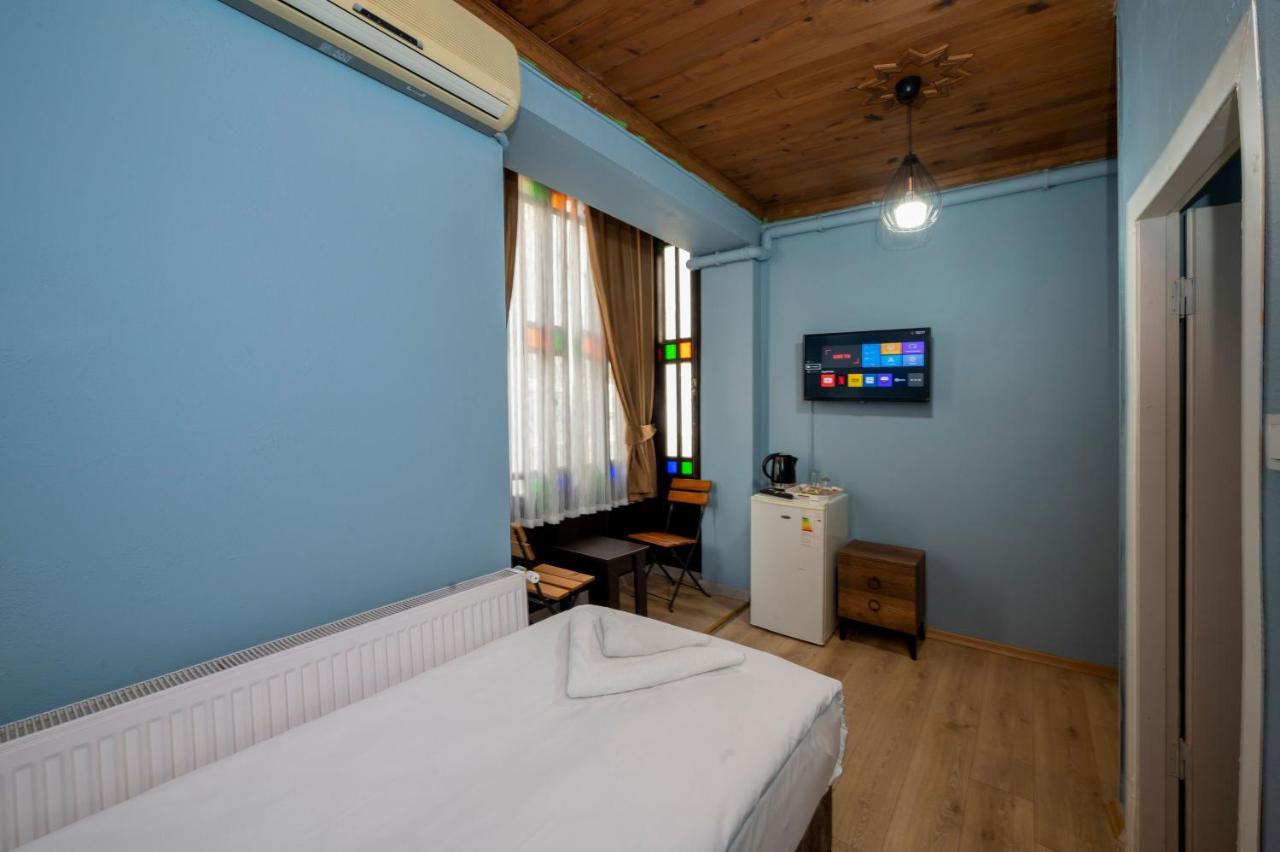 Taksim Antique Hotel Estambul Exterior foto